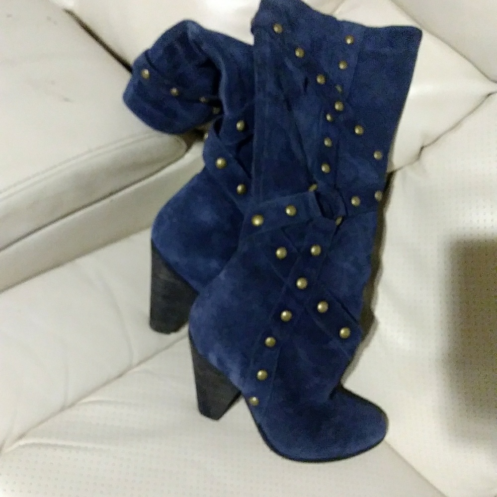 studded boots